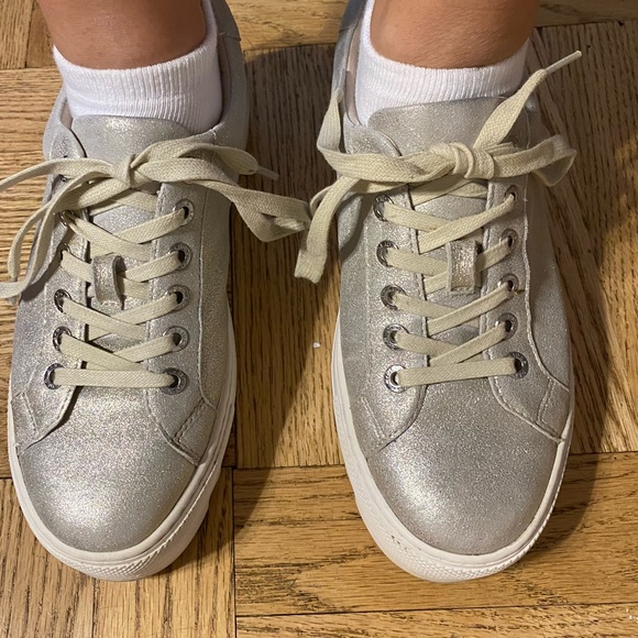 j/slides metallic sneakers - Picture 6 of 12